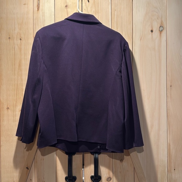 Evan Picone Women’s Purple Blazer - Picture 2 of 4